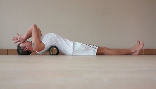 Yo-Roll - Yoga mit der Faszienrolle Christian Klix | yogaguide