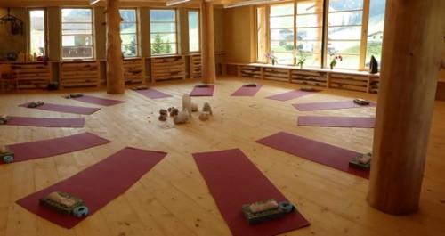 Almis Berghotel | WinterYogaRetreats  |yogaguide