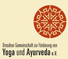  Yoga-Marathon in Dresden zugunsten der Flutopferhilfe 7. Juli 2013