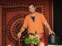 Kulisse Wien | Eso-Kabarettist Gerhard Gutenbrunner kocht | Yogaguide