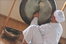 Gong- Klangschalen- & Kundaliniyoga-Ausbildung AMAR DAS | yogaguide