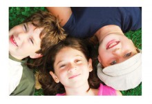 Holmes Place Salzburg: Mit einer kurzen Phantasiereise schließt jede Kinderyoga-Stunde ab