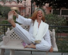 Ankommen ... Loslassen ... Körperwahrnehmung … Atmen ... | Hormonyoga Workshop mit Karuna Marion Wapke | Yoga Guide 