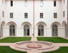 INANNA - Bewegte Meditation im Kloster in Sopron | yogaguide