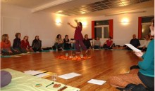 Singabend mit Heilkreis und Lichtertanz | Yoga Guide