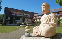 Yoga, Meditation | Entspannen und Aufladen in den Sommermonaten | Yoga Guide
