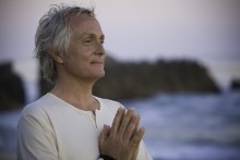 Yogaworkhsop mit Simon Low | 6.-8. Juli 2012 im Salzburger Yogaplace | Yoga Guide 