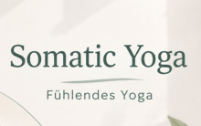 Somatic Yoga: Die bewusste Wahrnehmung von Bewegung kann dazu beitragen, den eigenen Körper differenzierter zu erleben und gewohnte Bewegungsmuster zu erkennen Somatic Yoga: Was steckt hinter fühlendem Yoga?