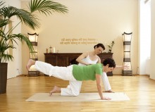 Therapeutisches Yoga | Yogatherapie - so wirkt Yoga  | Yoga Guide