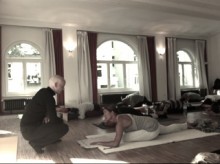 Yin Yoga- & Anatomie-Workshop mit Markus Henning Giess | YogaGuide