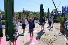 Outdoor Hatha-Yoga vom 17.7.-28.8. mit Patricia an der Neuen Donau in Wien  | Yoga Guide | Yogasuche | yogaguide