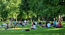 Sommer mit Yoga im Park | Yoga im Grünen | Yoga am See |Yoga Guide