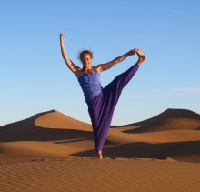 Yogareisen und Wüstenwanderungen in der Sahara | Yoga Guide