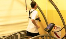 Durch eine falsche Lauftechnik kann es zu erhöhten Fehlbelastungen kommen. Ein exakte Laufanalyse am Orthopädischen Spital Speising hilft.