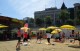 Yoga im Sand bei Strandbar Herrmann Wien