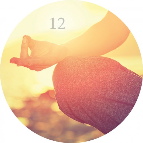 24 Yoga-Auszeiten Kalender | yogaguide Tipp 24 Yoga-Auszeiten Kalender | yogaguide Tipp