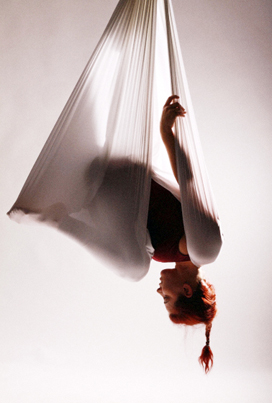 YogaLounge Aerial Flow Yoga Lehrausbildung | yogaguide Aerial Flow Yoga Lehrausbildung YogaLounge | yogaguide