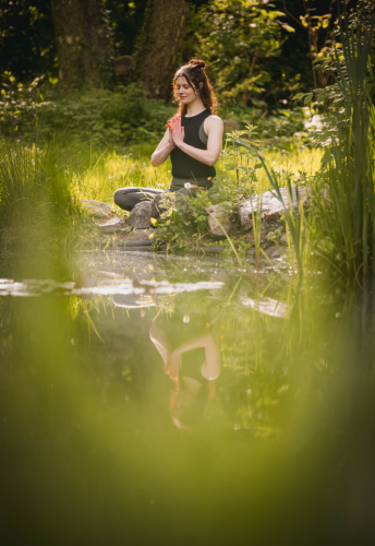Anna Theresa Klauda YYoga Haus Hirt | yogaworkshopguide Anna Theresa Klauda Yoga Haus Hirt | yogaworkshopguide