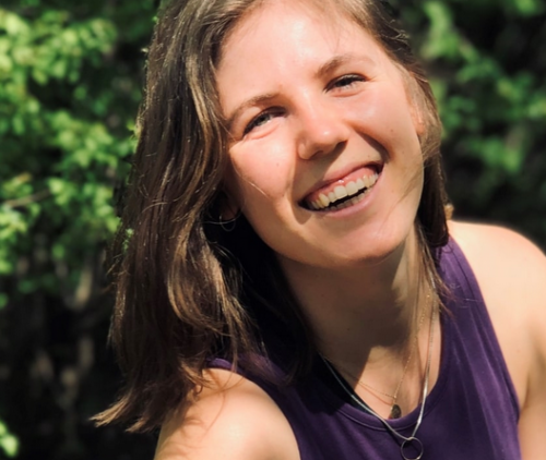 Anna Roetzer im Alpenhaus Gastein | yogaworkshopguide