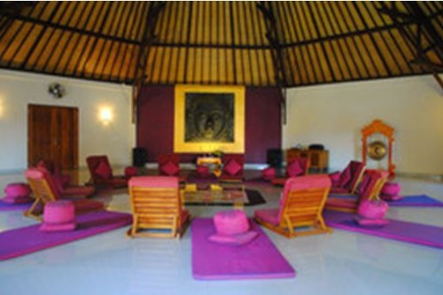 Bali_Jnana_YogaRetreat mit Aktu | Yoga Guide Bali_Jnana_YogaRetreat mit Aktu | Yoga Guide