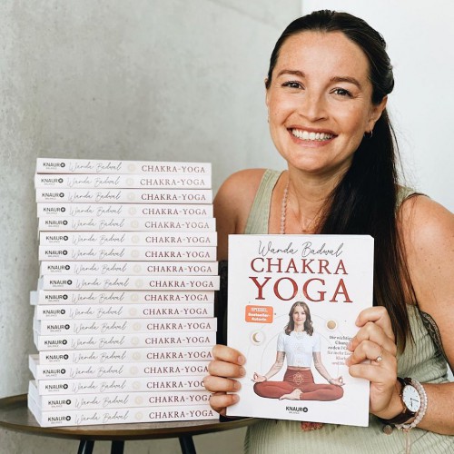 Wanda Badwal | Chakra-Yoga | yogaguide Buchtipp