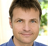 Dr Guenter Niessen | Yogatherapie | Yoga Guide