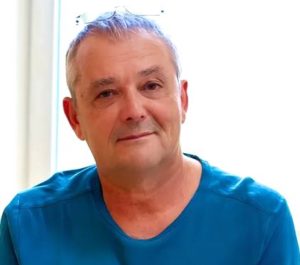 Eberhard Baerr AdvaitaLehrer | yoga workshop Guide Eberhard Baerr AdvaitaLehrer | yoga workshop Guide