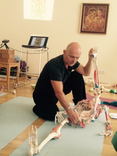 Gary Carter Little Yoga Room Wien | yogaguide Gary Carter Little Yoga Room Wien | yogaguide