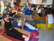 Ashtanga Yoga mit Rosi Wanger und Team in Goldegg | Yoga Guide