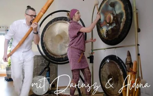 Gong Puja mit Dariusz u Aldona | yogaguide Tipp Gong Puja mit Dariusz u Aldona | yogaguide Tipp