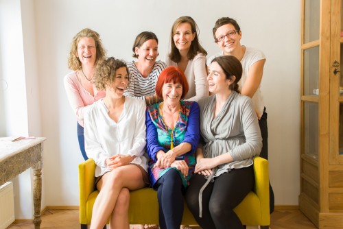 Katharina Ellmaier & Team ganz.herzlich Wien | yogaguide Katharina Ellmaier & Team ganz.herzlich Wien | yogaguide