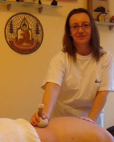 Luk Pra Kob | passives Yoga | Siam Royal Nuad Bodywork mit Martina Adam