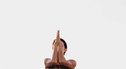 Mittagsmeditation im Tiroler Volkskundemuseum | yogaguide Mittagsmeditation im Tiroler Volkskundemuseum | yogaguide