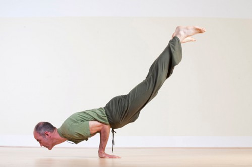 Prana Yogastudio Arthur Lehner pfau | yogaguide Prana Yogastudio Arthur Lehner pfau | yogaguide