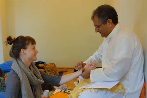 Pranayamic Pranic Pulse |Sudhir | PureYoga Vienna | yogaguide Pranayamic Pranic Pulse |Sudhir | PureYoga Vienna | yogaguide