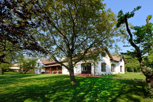 Hotel am Friedrichshof | Yoga Location Guide