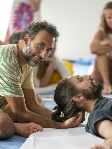 Thai_Yoga_Massage mit Siawasch Peyman | yogaguide Tipp Thai_Yoga_Massage mit Siawasch Peyman | yogaguide Tipp