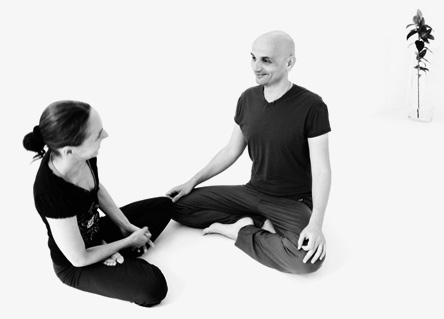 im Portrait Tanja Hoesl von TriYoga Center Vienna | Peter Richtig | Yoga Guide TriYoga Center Vienna Tanja Hoesl und Peter Richtig | yogaguide.at