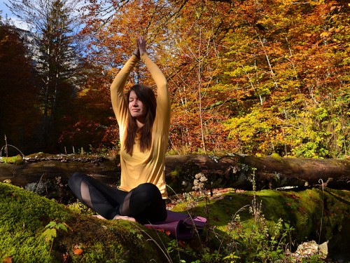 Wald-Yoga Entspannung in der Wildnis ©Karin Oberaigner yogaguide Wald-Yoga Entspannung in der Wildnis ©Karin Oberaigner yogaguide