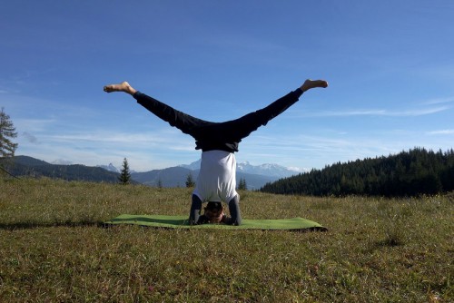 Yog Temple Österreich Yogalehrer Nipun Sharma | yogaguide News
