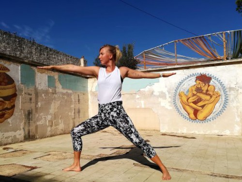 Online-Yoga mit Lisa Honeder | yoga guide
