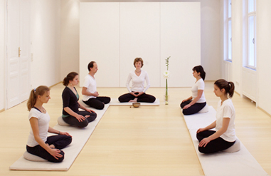 Meditationsgruppe yoga7 Erika Erber | yogaguide Meditationsgruppe yoga7 Erika Erber | yogaguide