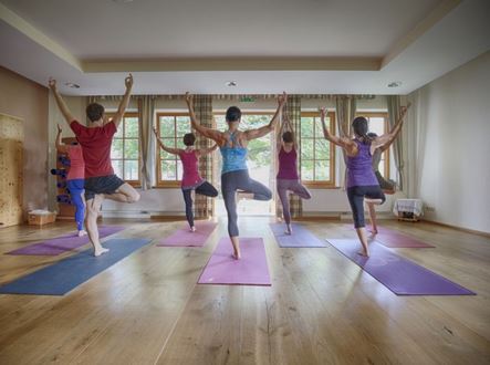 Yoga & Meditations Retreat Landhofmuehle | yoga workshop guide