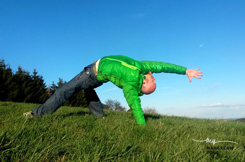 Yoga_Outdoor_AndreasVecsei_yogaguide