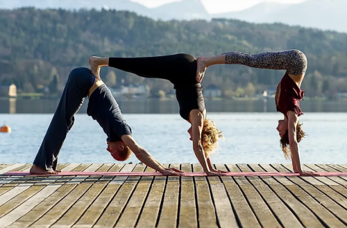 Yoga am Woerthersee | SommerYogaGuide Yoga am Woerthersee | SommerYogaGuide