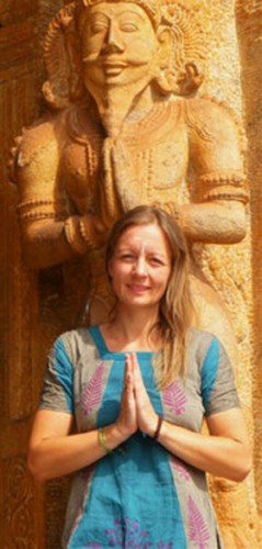 Mag. Shakiri Juen Yoga Indien | yogaguide