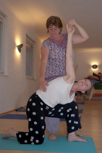 Luna Yoga und Healingsongs mit Susi Zahnt Wien | Yogaguide