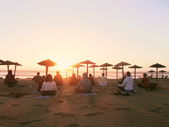 Yogitrip Yoga und Wuestenwanderung Marrakech | yogaguide 