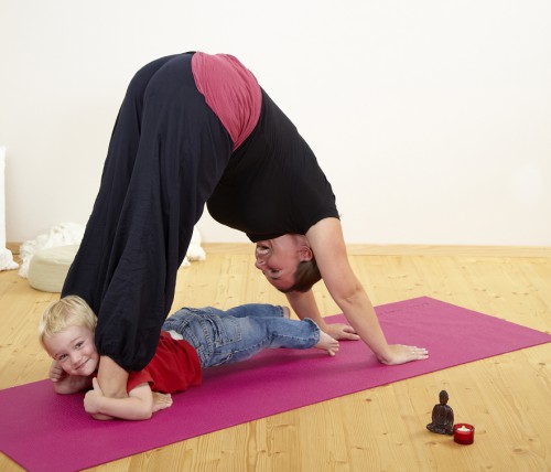 Zert. Ausbilldung zur Kinderyoga | yogaguide Zert. Ausbilldung zur Kinderyoga | yogaguide