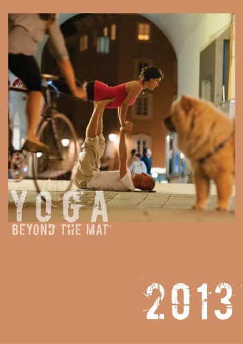Beyond the mat | Yogakalender 2013 | Foto© Bryan Reinhart